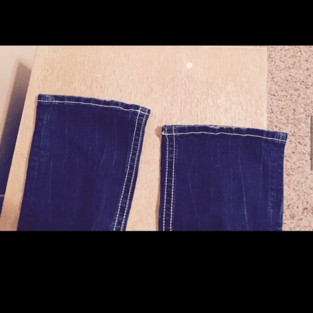 Miss Me Jeans - Picture 3 of 3